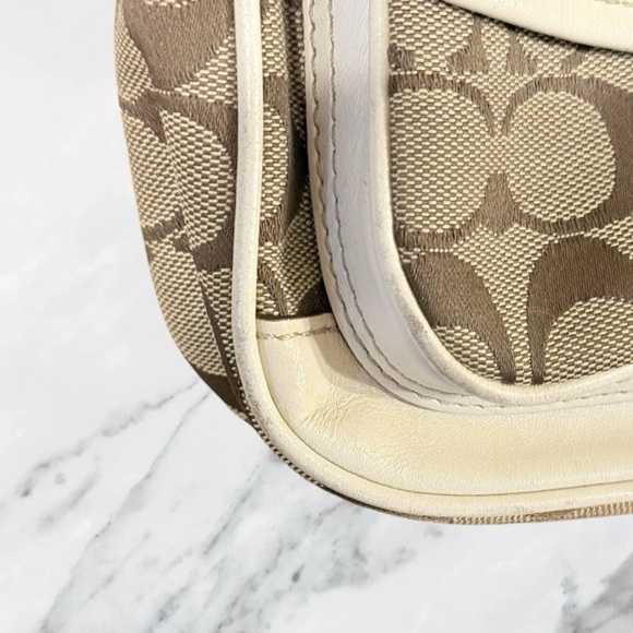 Coach Brown and Cream Crossbody Bag - Picture 4 of 13